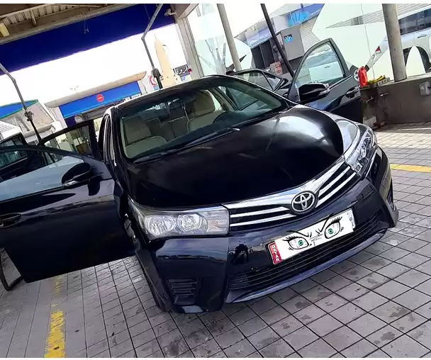 Использовал Toyota Corolla Продается в Доха #5085 - 1  image 